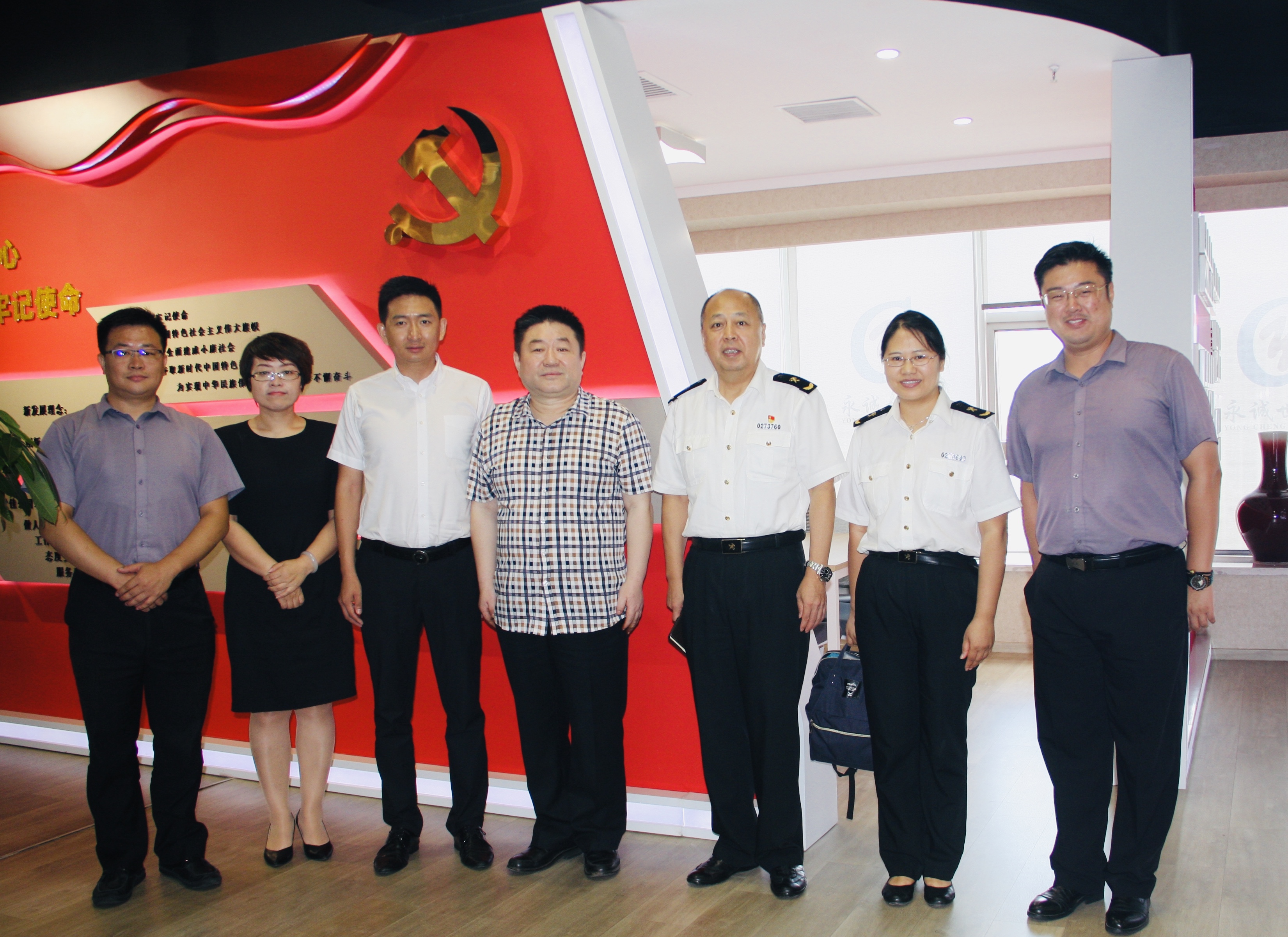 天津海關化礦金屬材料檢測中心與永誠世佳簽訂深化合作框架協議